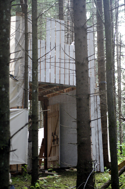 The gate of Immensely Illuminated Brotherhood camp.